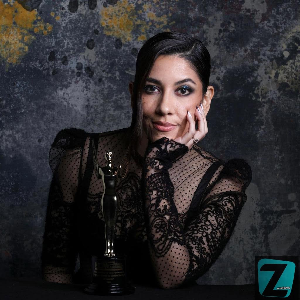 Biography Of Stephanie Beatriz [Age, Net Worth, Husband, Family, Children, Parents, Blind Story & Profile]